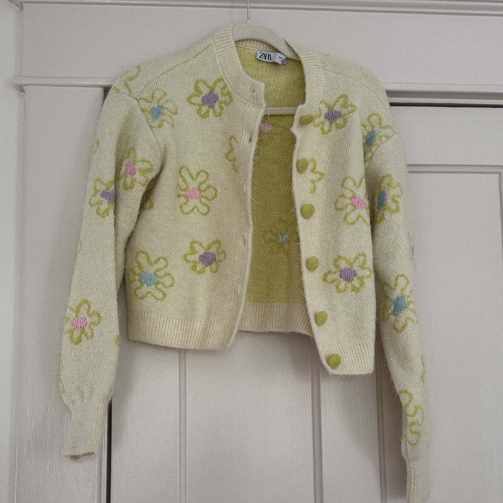 Zara Yellow Floral Knit Cardigan